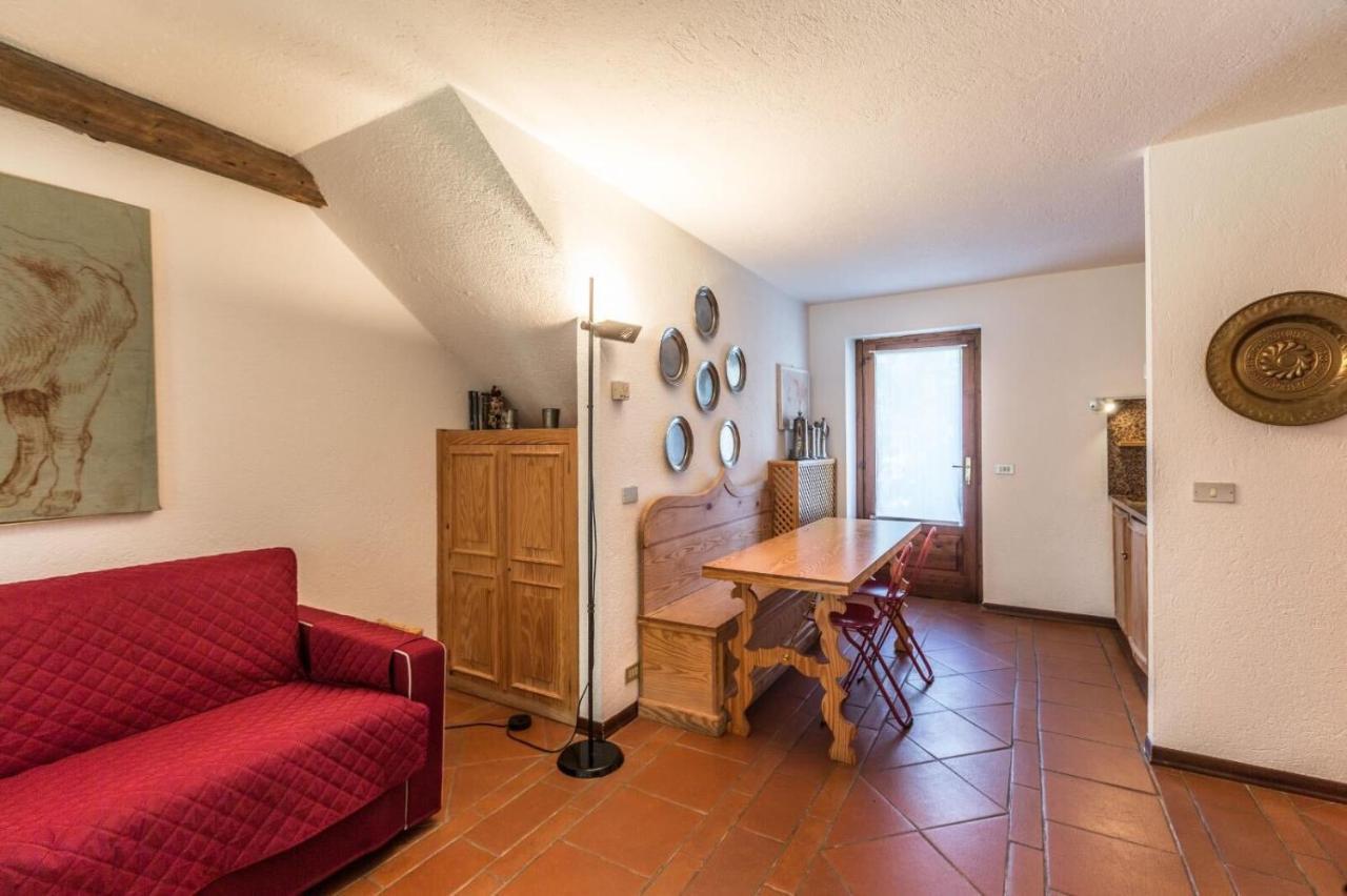 Altido Charming Apartments With Mountain Views And Green Backyard In ヴェッランド エクステリア 写真