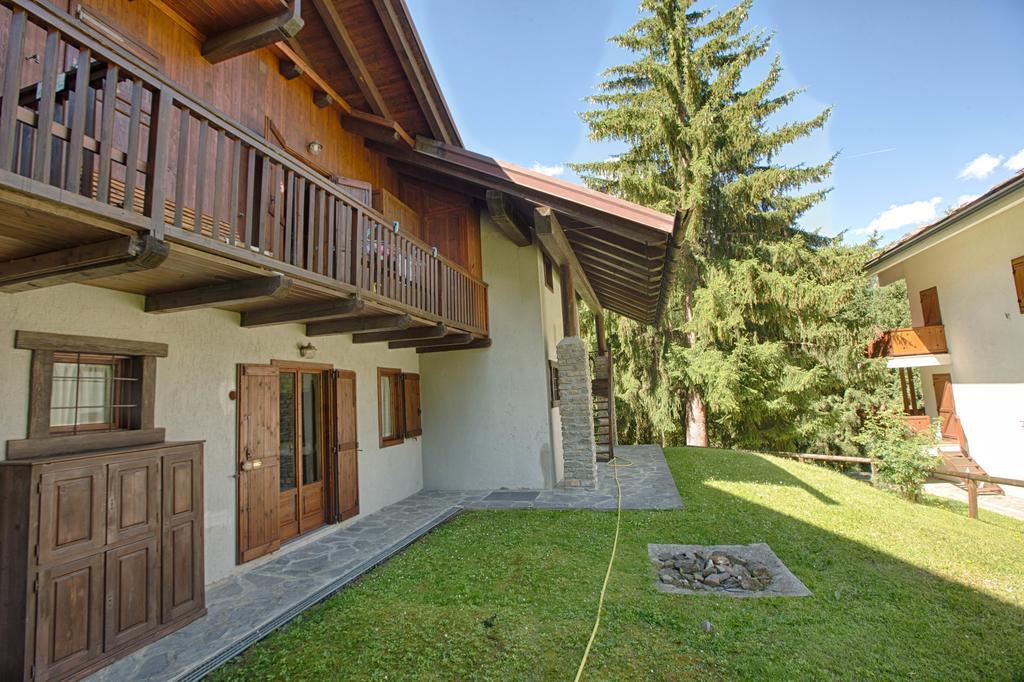 Altido Charming Apartments With Mountain Views And Green Backyard In ヴェッランド エクステリア 写真